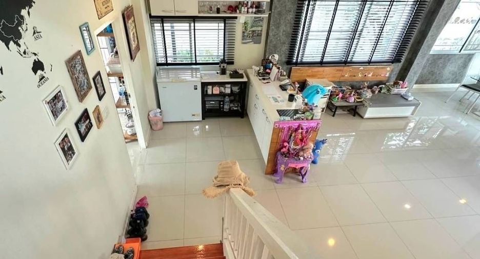 ขาย 3 ห้องนอน บ้านเดี่ยว ใน เมืองปทุมธานี, ปทุมธานี
