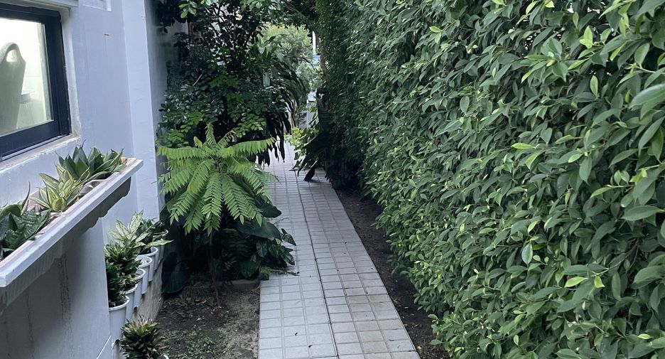 Продажа 3 спальни дом в Bang Bua Thong, Нонтабури