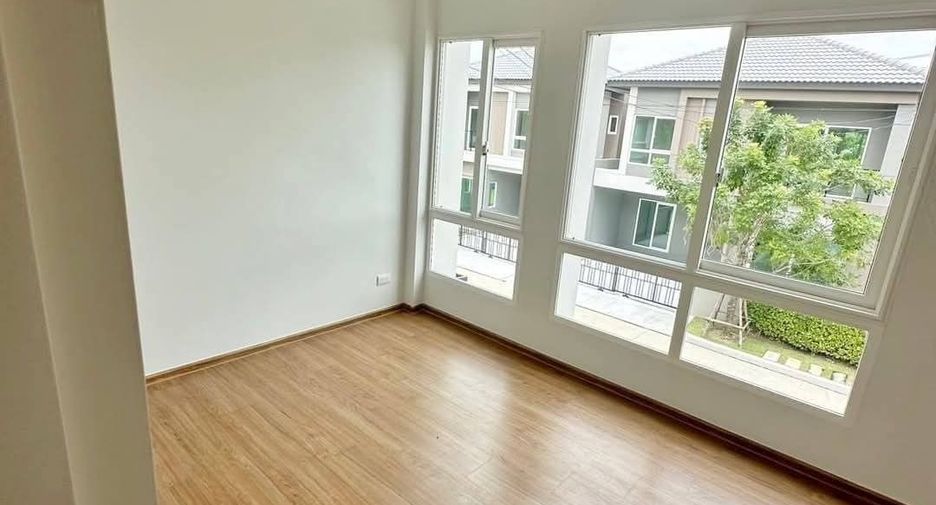 À vendre 3 chambres maison à Bang Yai, Nonthaburi