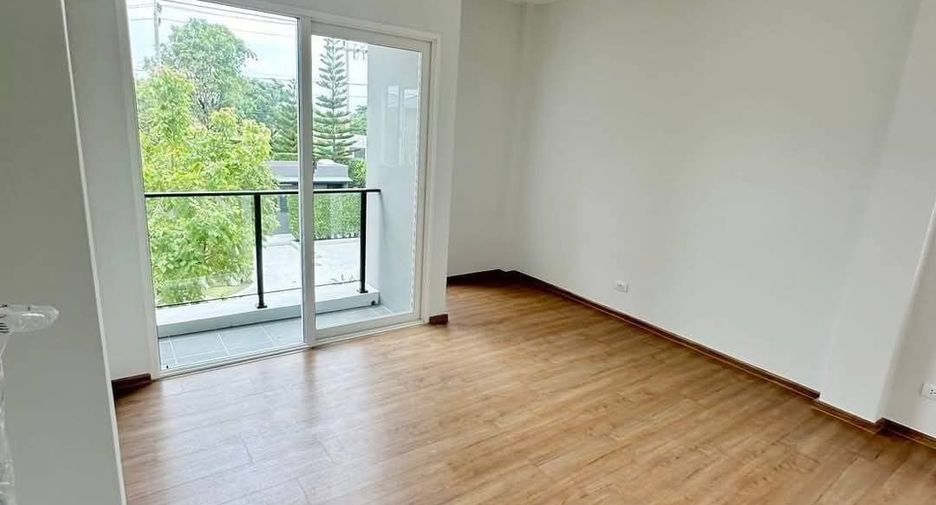 À vendre 3 chambres maison à Bang Yai, Nonthaburi