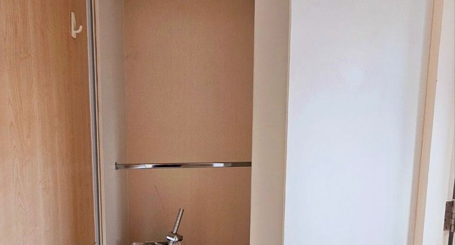 For sale 3 bedrooms townhouse in Mueang Nonthaburi, Nonthaburi
