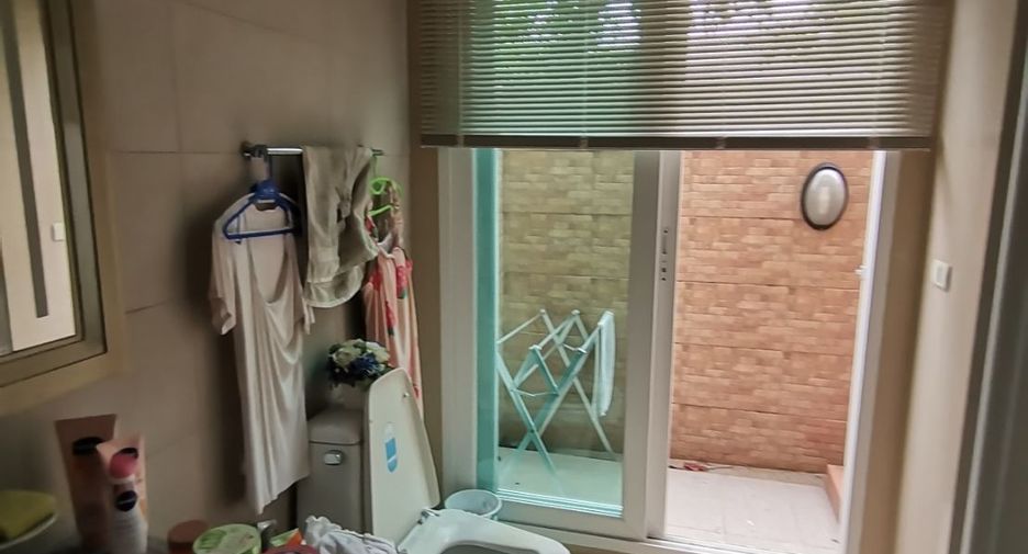For sale 4 bedrooms house in Pak Kret, Nonthaburi