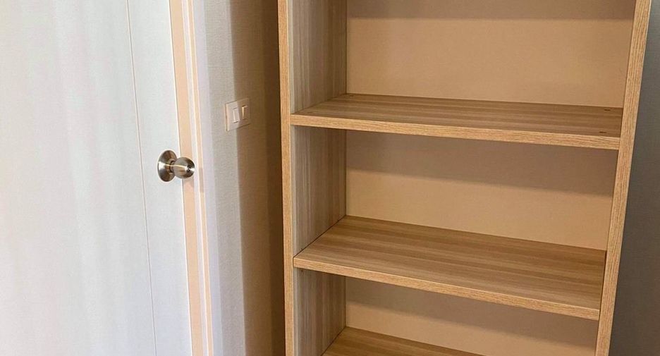 For sale 1 bed condo in Khlong Luang, Pathum Thani