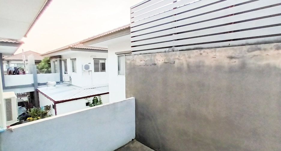 For sale 3 bedrooms house in Mueang Chachoengsao, Chachoengsao