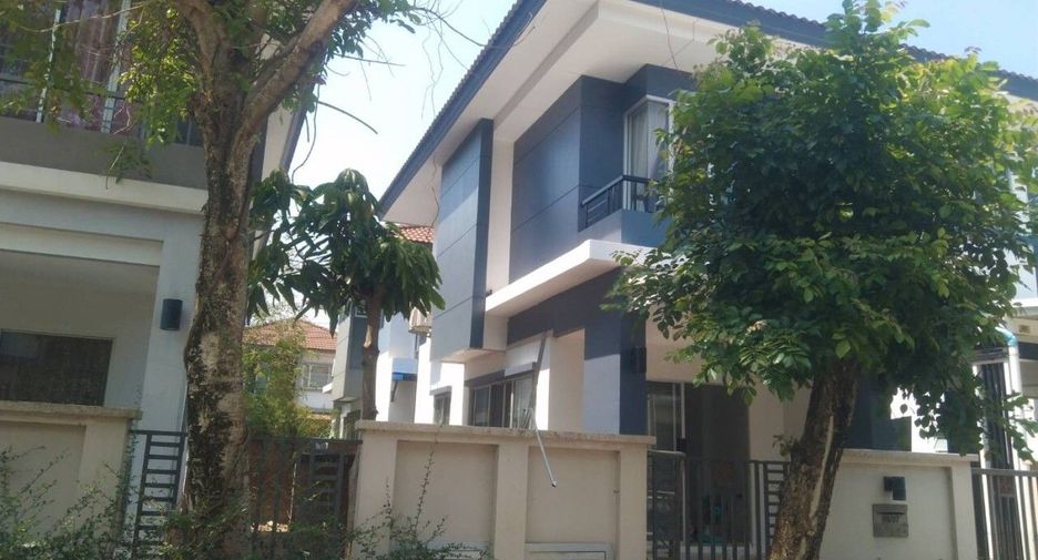 For sale 3 bedrooms house in Mueang Chachoengsao, Chachoengsao