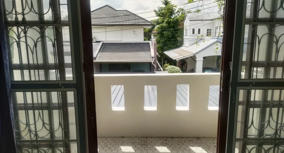 Продажа 4 спальни дом в Khlong Luang, Патумтани
