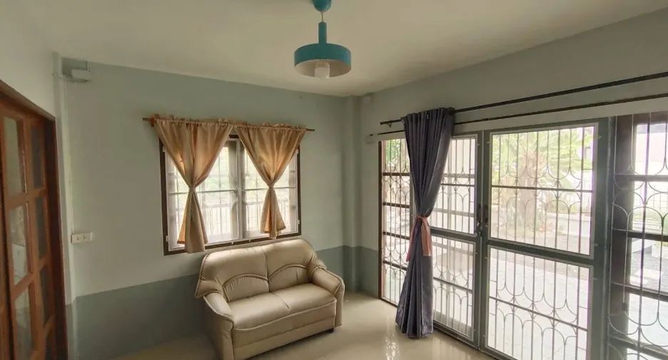 Продажа 4 спальни дом в Khlong Luang, Патумтани