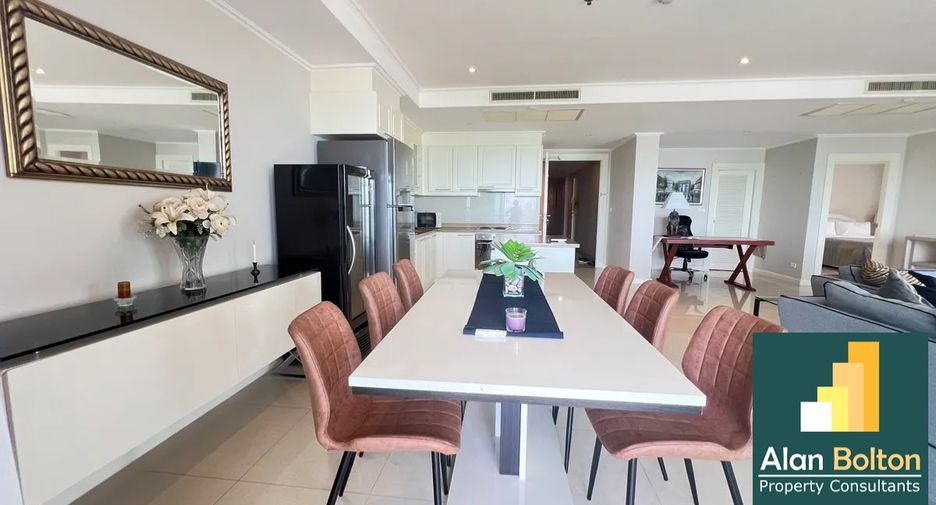 For rent and for sale 2 bedrooms condo in Sattahip, Chonburi