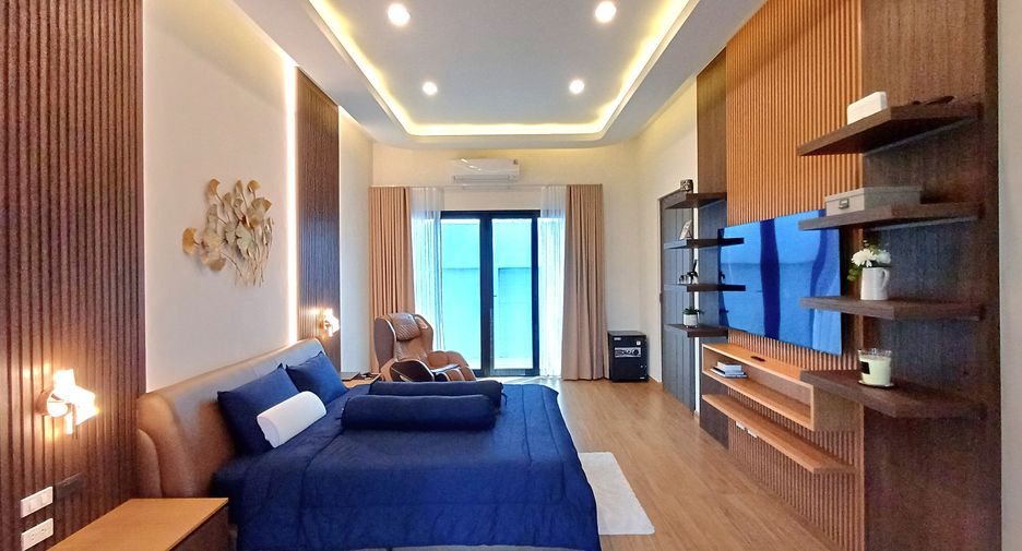 For sale 3 bedrooms house in Huay Yai, Pattaya