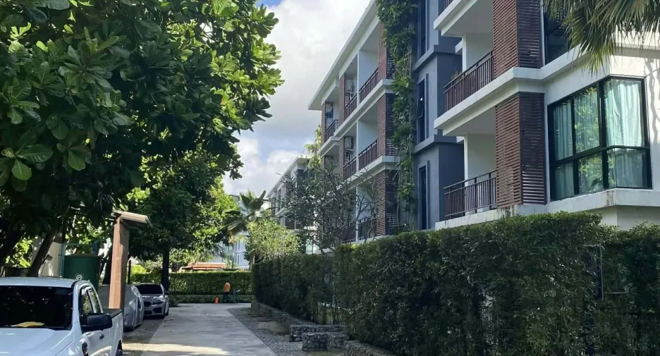 For rent 2 bedrooms condo in Mueang Phuket, Phuket