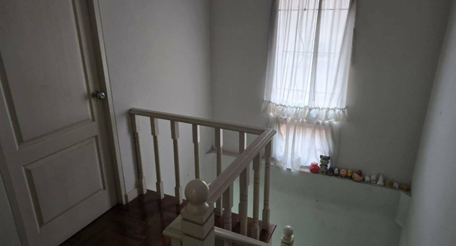 For sale 3 bedrooms house in Lam Luk Ka, Pathum Thani