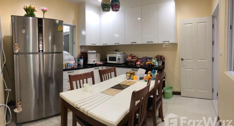 For sale 3 bedrooms house in Pak Kret, Nonthaburi