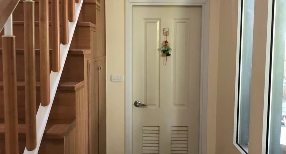 For sale 3 bedrooms house in Pak Kret, Nonthaburi