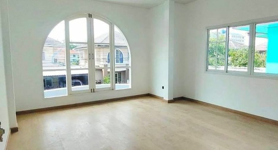 For sale 3 bedrooms house in Bang Bua Thong, Nonthaburi