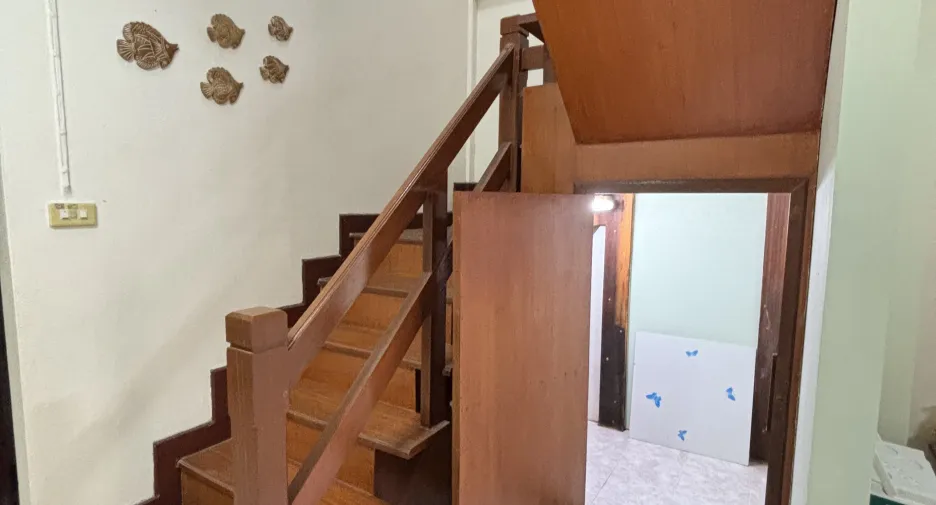 À vendre 2 chambres maison de ville à Bang Bua Thong, Nonthaburi