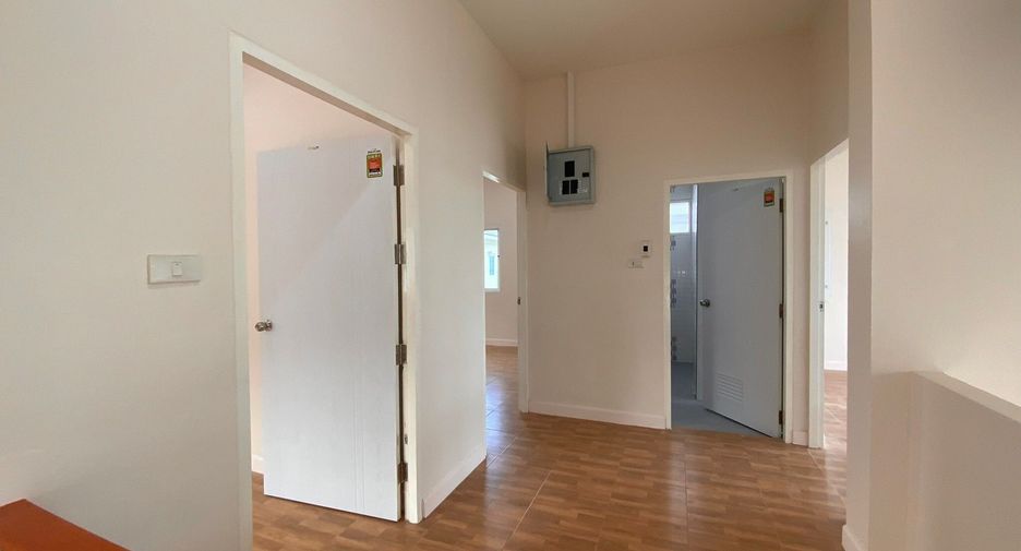 For sale 3 bedrooms house in Mueang Pathum Thani, Pathum Thani