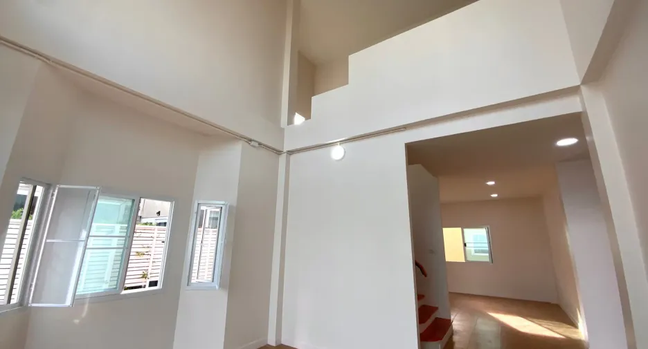For sale 3 bedrooms house in Mueang Pathum Thani, Pathum Thani