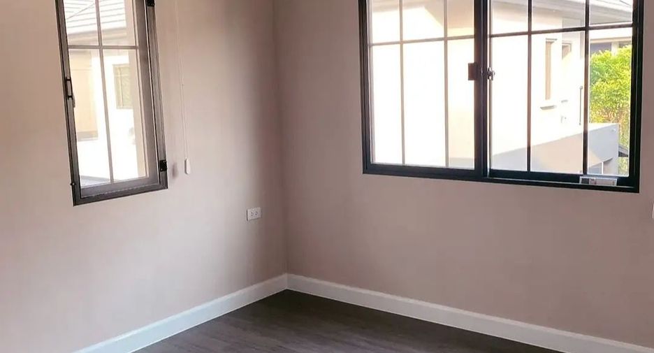For sale 4 bedrooms house in Bang Kruai, Nonthaburi
