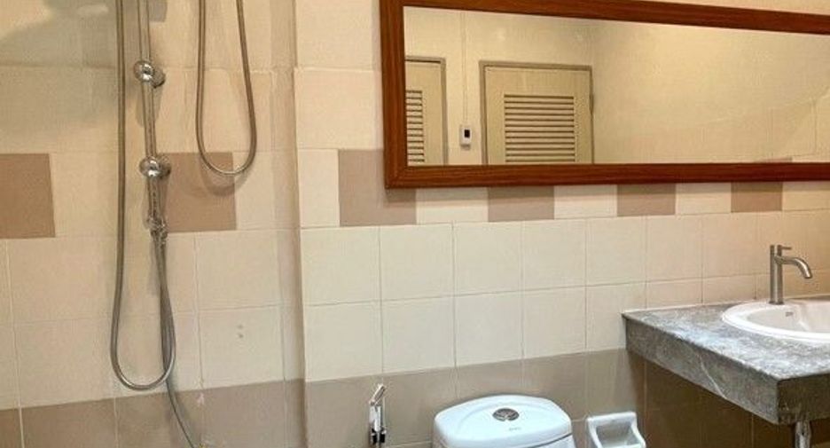 For sale 2 bedrooms townhouse in Bang Bua Thong, Nonthaburi