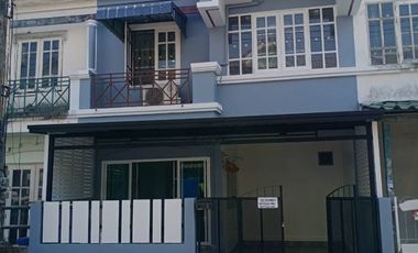 出售 3 卧室 联排别墅 在 Lam Luk Ka, Pathum Thani