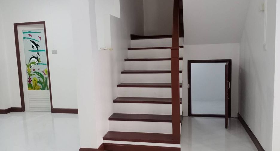 For sale 3 bedrooms townhouse in Lam Luk Ka, Pathum Thani
