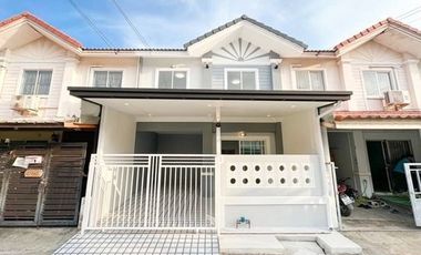 For sale 3 bedrooms townhouse in Bang Bua Thong, Nonthaburi
