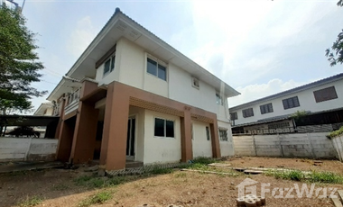 Haus zum Kauf mit 3 Zimmer in Bang Bua Thong, Nonthaburi