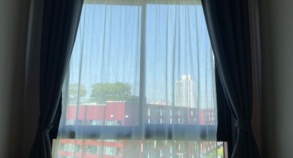 For sale studio condo in Khlong Luang, Pathum Thani