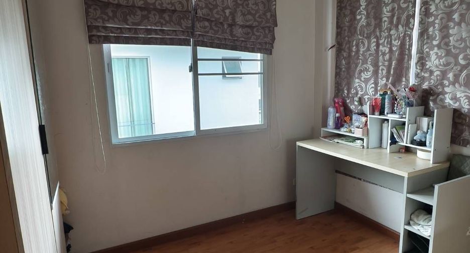 For sale 3 bedrooms house in Pak Kret, Nonthaburi