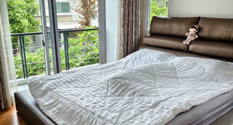 For sale 3 bedrooms house in Pak Kret, Nonthaburi
