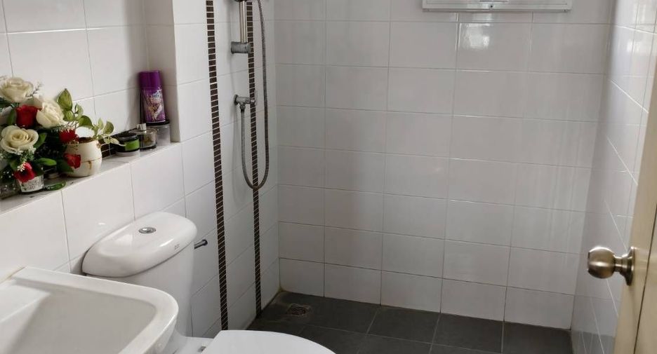 For sale 3 bedrooms house in Pak Kret, Nonthaburi
