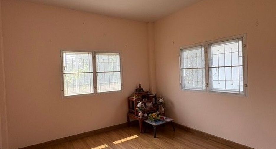 Reihenhaus zum Kauf mit 3 Zimmer in Bang Yai, Nonthaburi