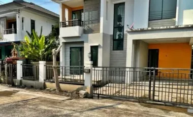 Casa en venta de 3 habitaciones en Lam Luk Ka, Pathum Thani