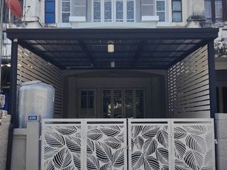 For sale 2 ベッドルーム townhouse in Phutthamonthon, Nakhon Pathom