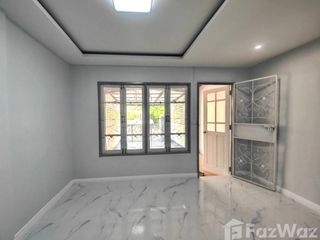 For sale 2 ベッドルーム townhouse in Phutthamonthon, Nakhon Pathom