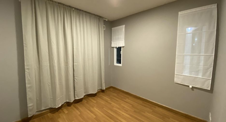 For sale 3 ベッドルーム townhouse in Mueang Nonthaburi, Nonthaburi