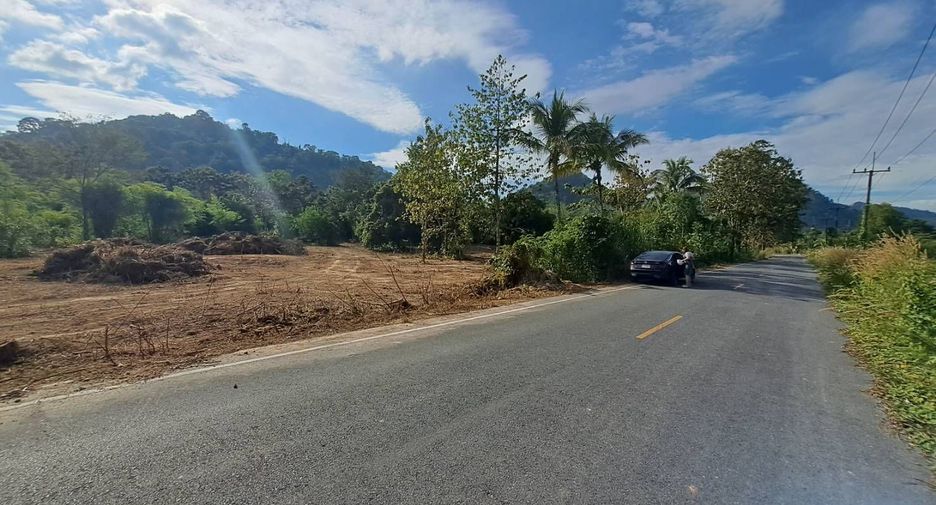 Продажа Участок в Mueang Nakhon Nayok, Накхоннайок
