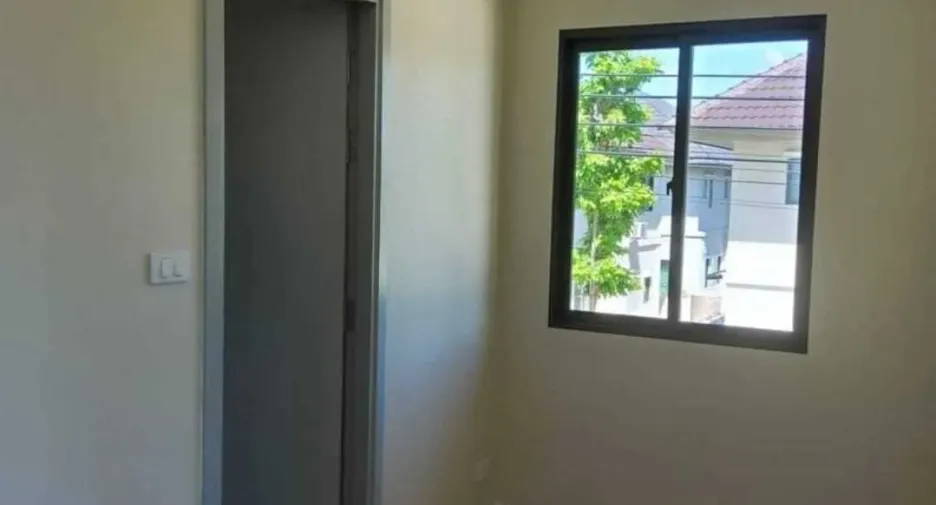 À vendre 4 chambres maison à Bang Kruai, Nonthaburi