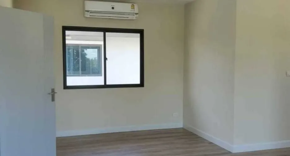 À vendre 4 chambres maison à Bang Kruai, Nonthaburi