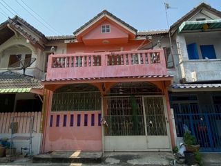 For sale 4 bedrooms townhouse in Thanyaburi, Pathum Thani