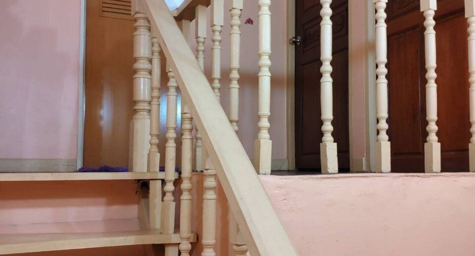 For sale 4 bedrooms townhouse in Thanyaburi, Pathum Thani