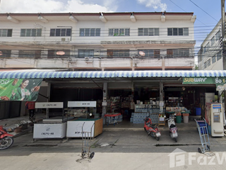 For sale 5 bedrooms townhouse in Thanyaburi, Pathum Thani