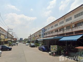 For sale 5 bedrooms townhouse in Thanyaburi, Pathum Thani