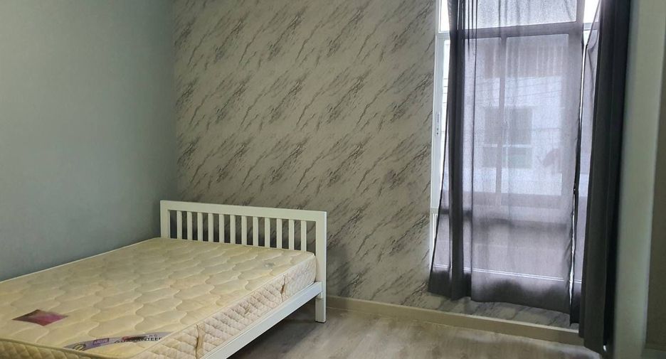 Reihenhaus zum Kauf mit 3 Zimmer in Phutthamonthon, Nakhon Pathom