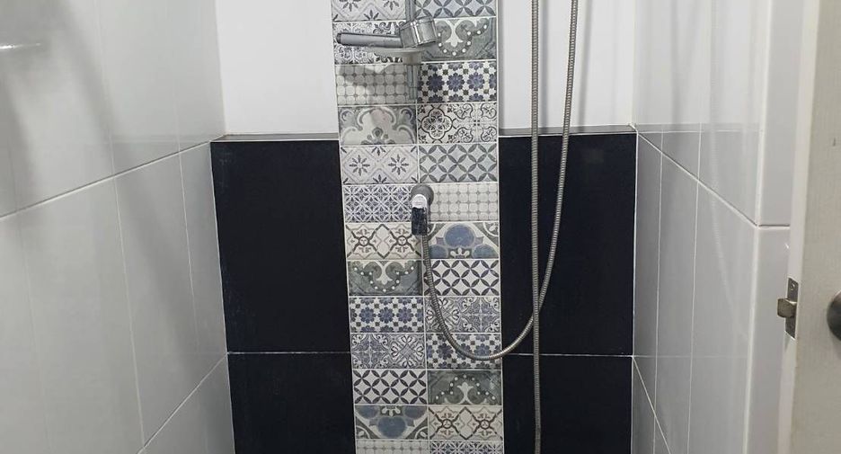 Reihenhaus zum Kauf mit 3 Zimmer in Phutthamonthon, Nakhon Pathom