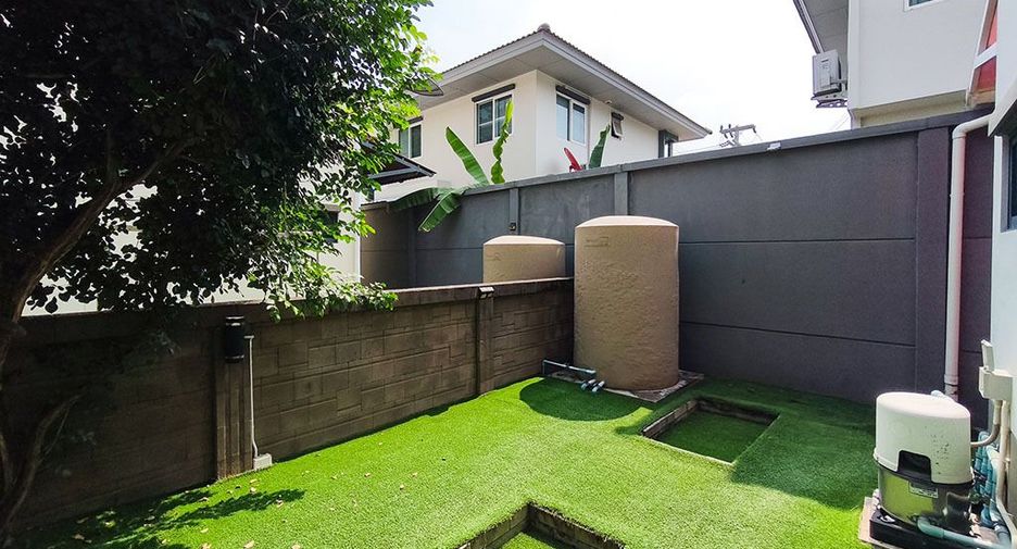 For sale 3 ベッドルーム house in Mueang Pathum Thani, Pathum Thani