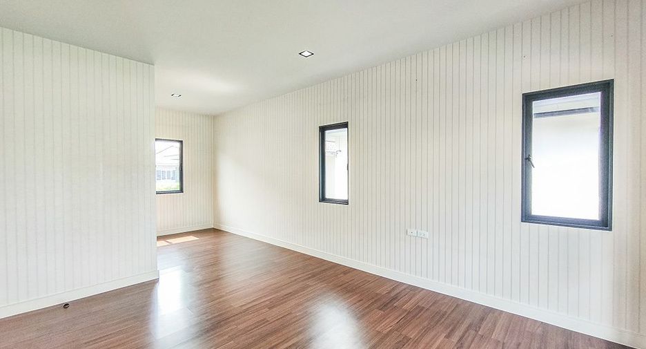 For sale 3 ベッドルーム house in Mueang Pathum Thani, Pathum Thani