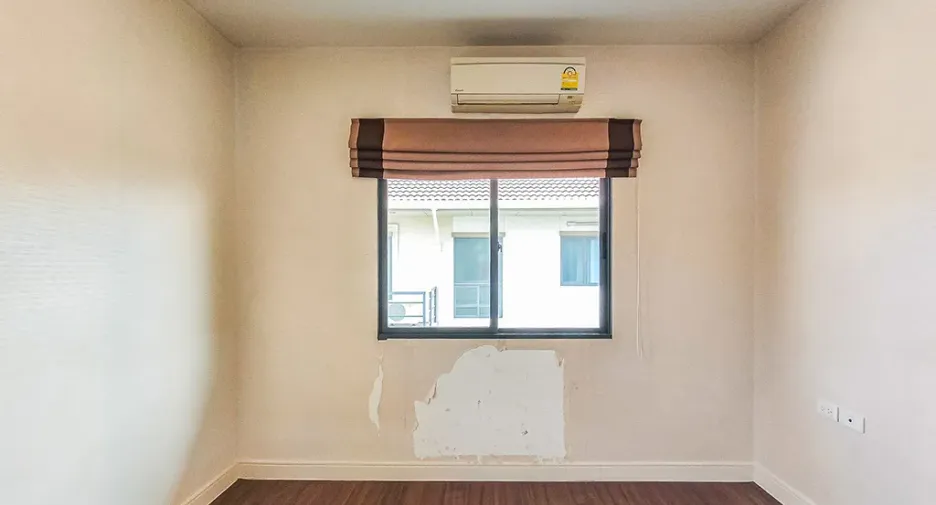 For sale 3 bedrooms house in Mueang Pathum Thani, Pathum Thani
