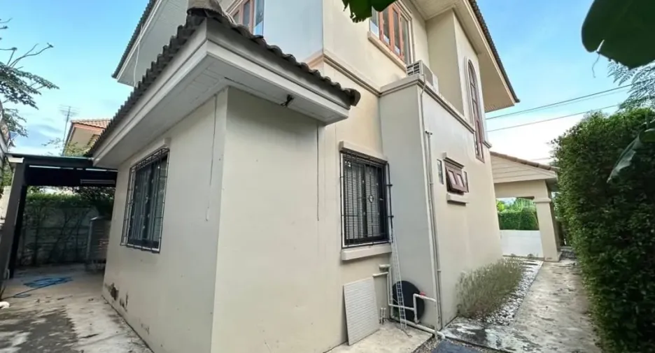 出售 4 卧室 独立屋 在 Phutthamonthon, Nakhon Pathom