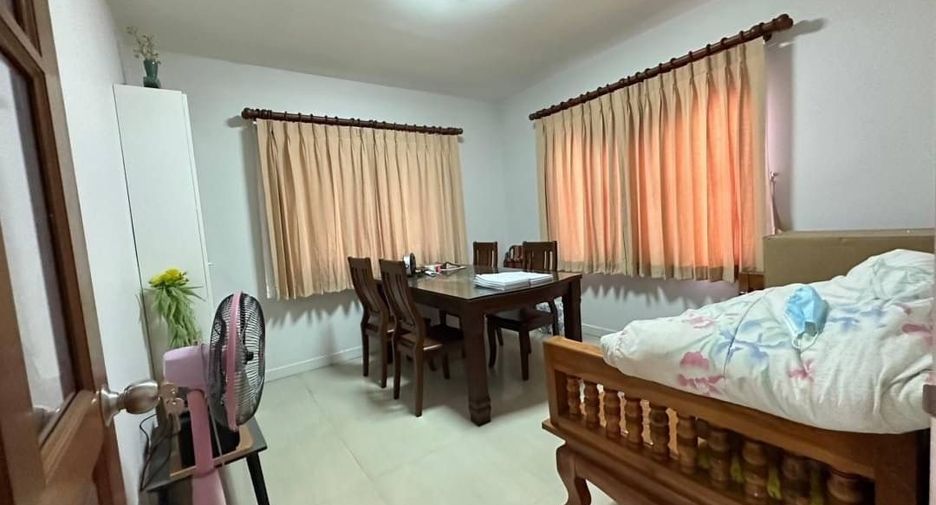 出售 4 卧室 独立屋 在 Phutthamonthon, Nakhon Pathom